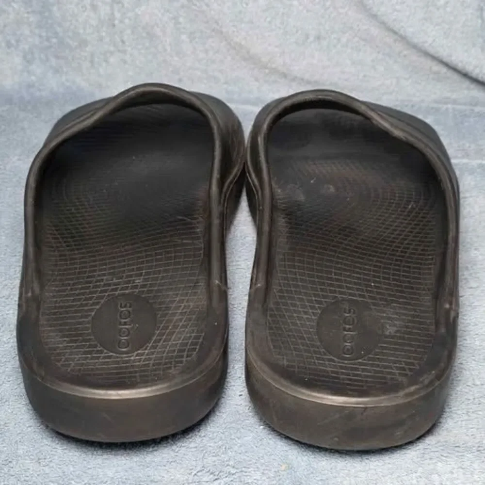 OOFOS Black Slides Mens Size 13